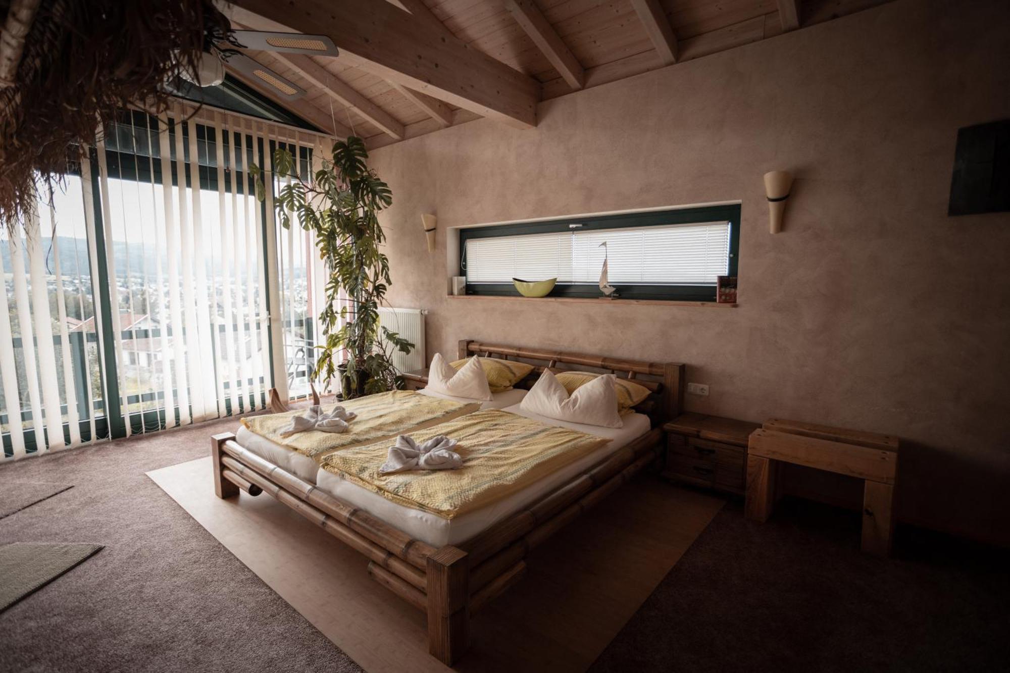 Suedlaendisches Chalet Mit Hauseigener Sauna Фіхтах Екстер'єр фото