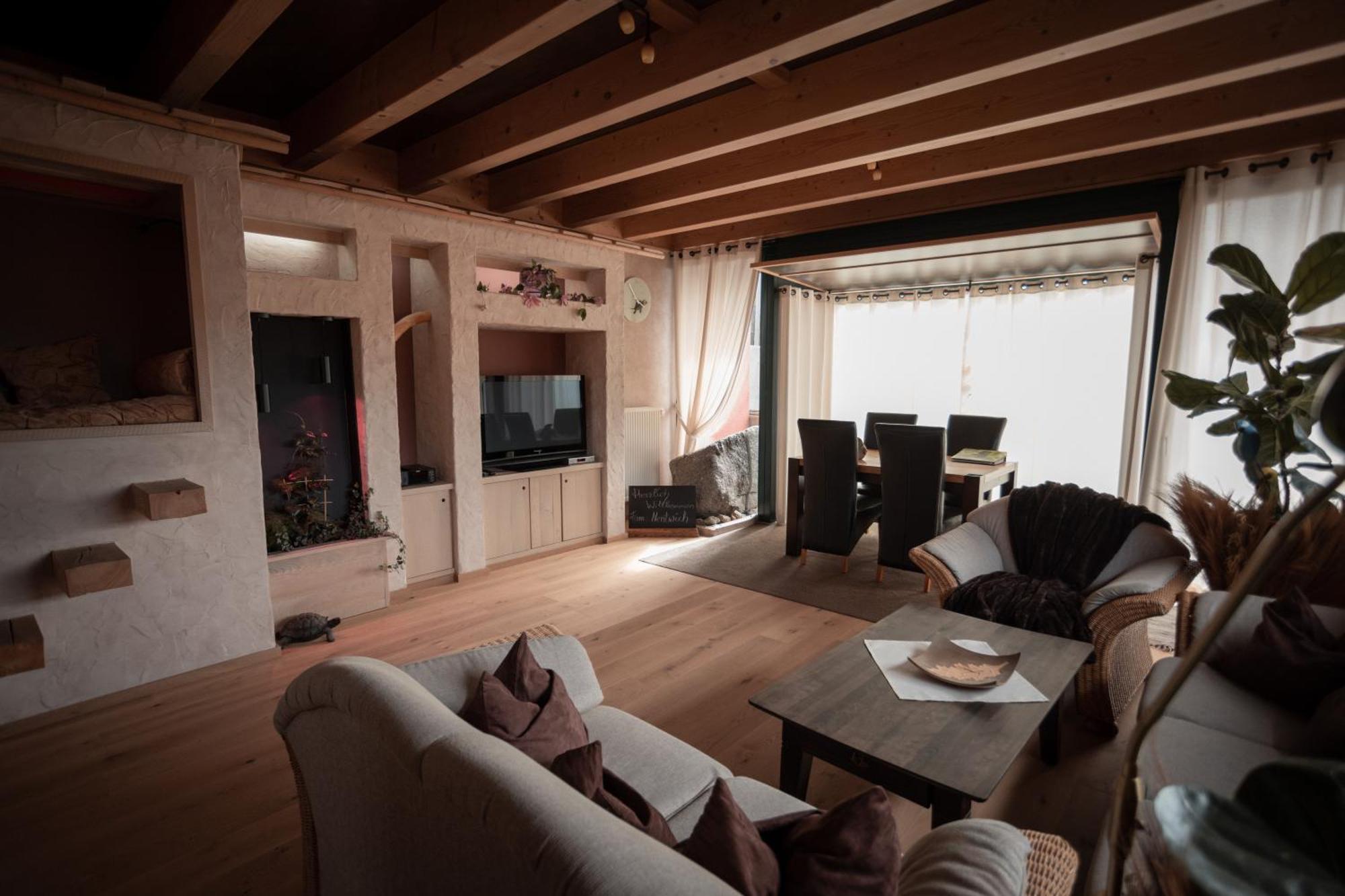 Suedlaendisches Chalet Mit Hauseigener Sauna Фіхтах Екстер'єр фото